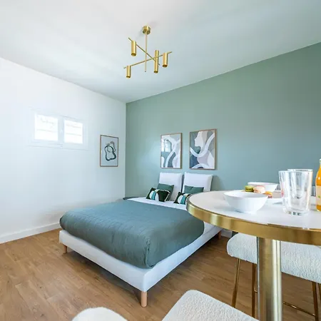 Апартаменты Colore Entre Versailles Et Paris